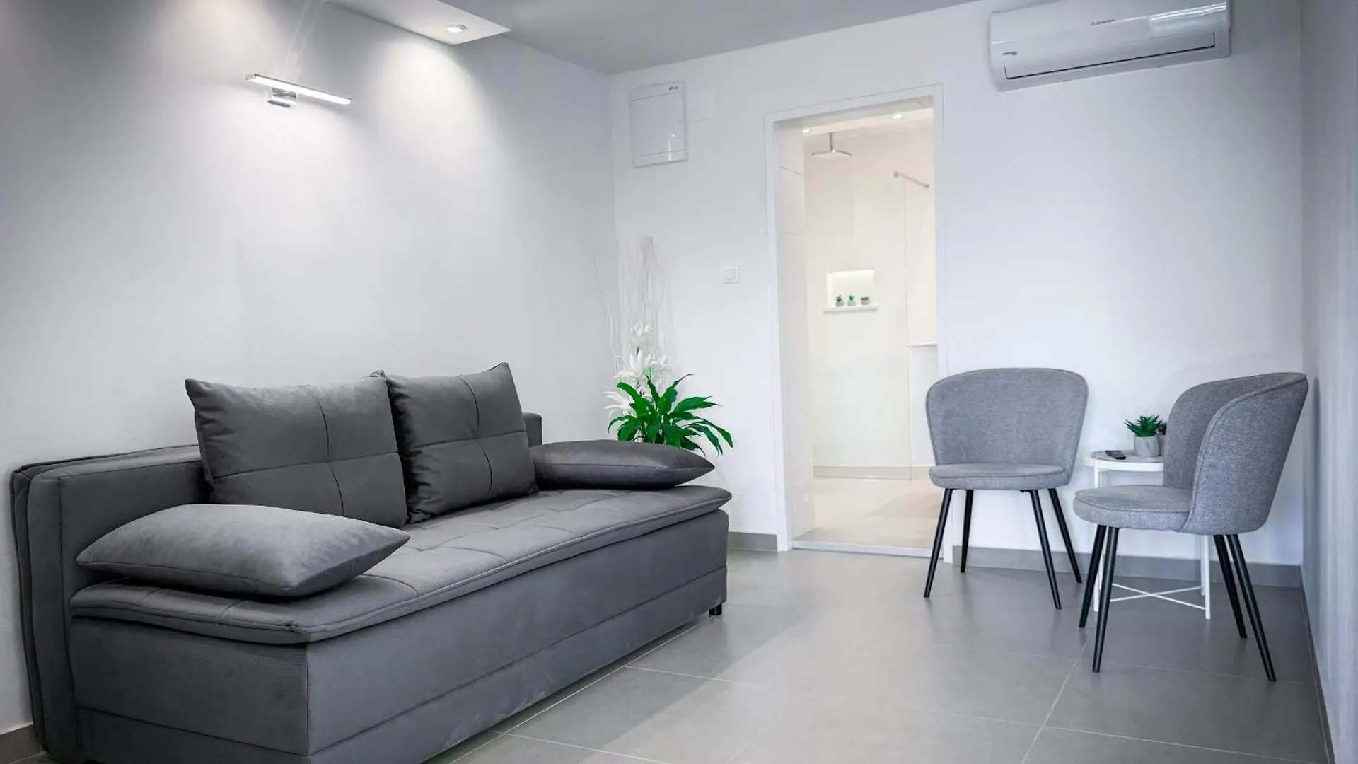 Apartments Roberta Новиград 0*,  Хорватия