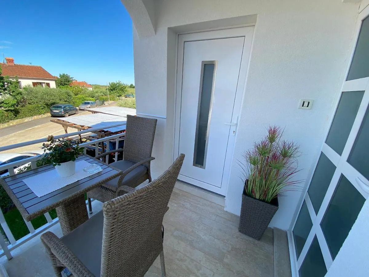Apartments Roberta Novigrad  Croatia