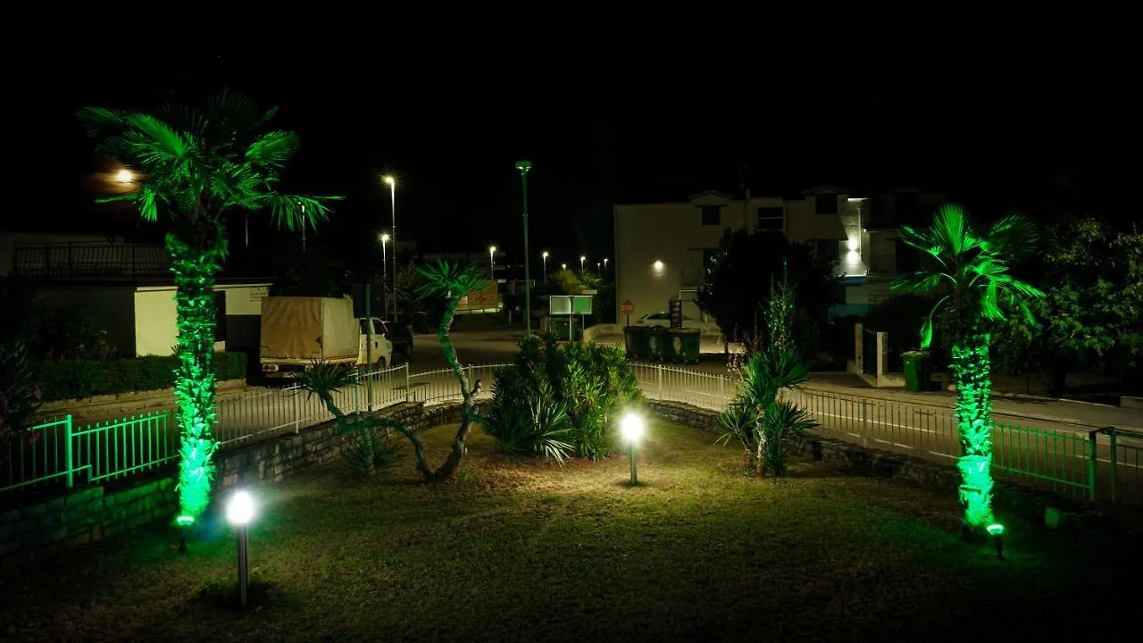 Apartments Roberta Novigrad  Novigrad (Istria)