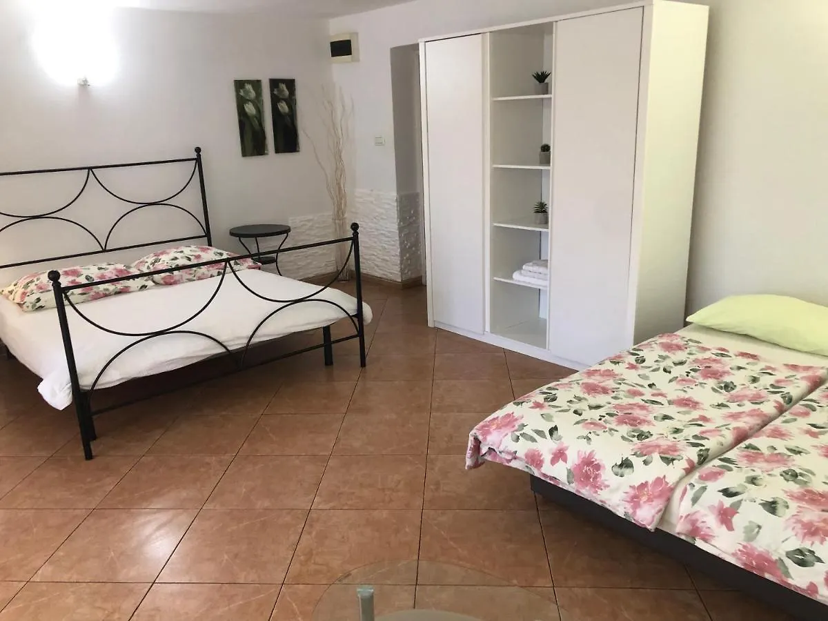 Apartments Roberta Novigrad   Novigrad (Istria)