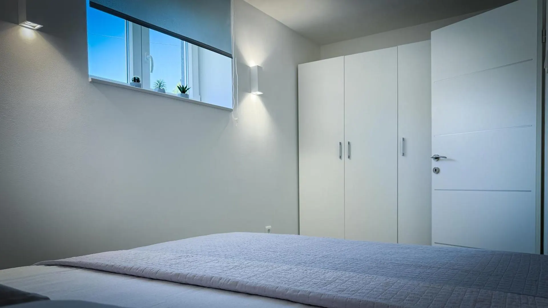 Apartments Roberta Novigrad