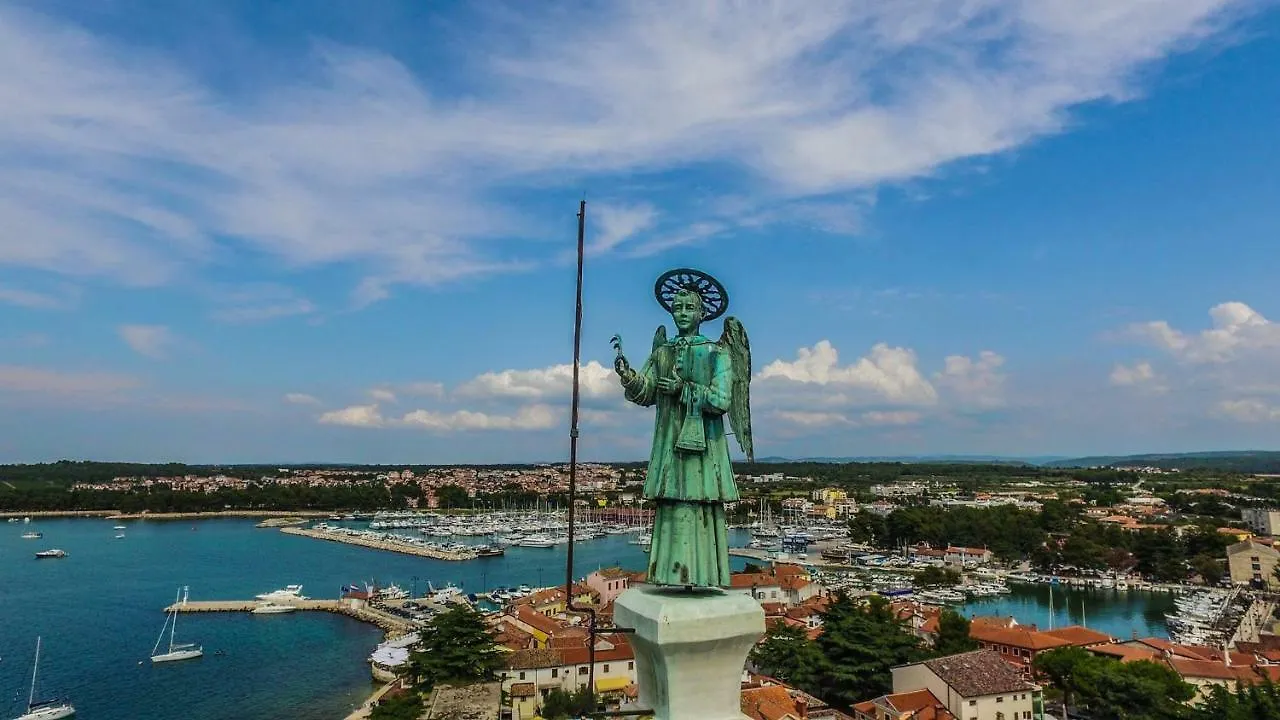Apartments Roberta Novigrad  0*, Novigrad (Istria) Croatia